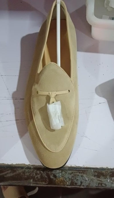 Khaki / 38